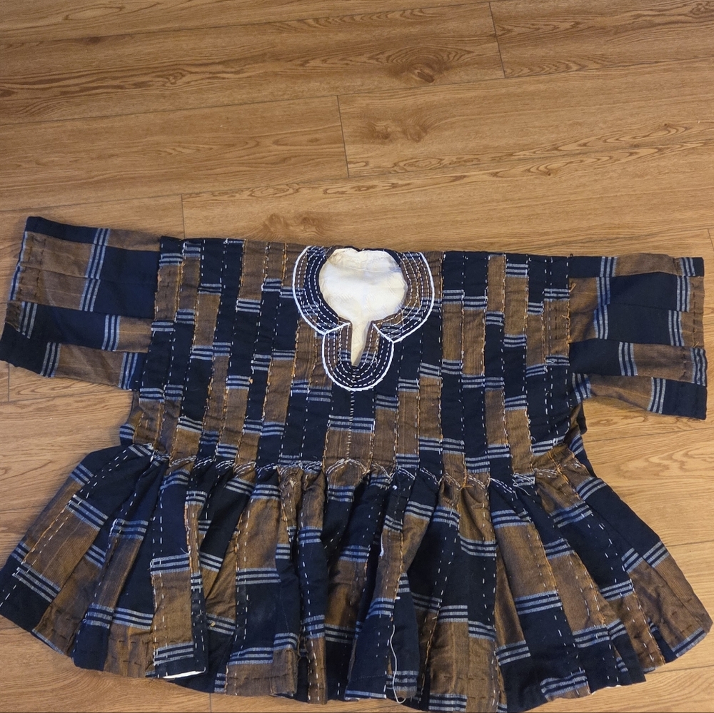 Authentic Hand Stitched Northern Ghana Batakari/ Fugu smock